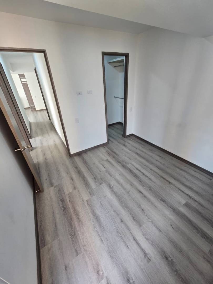 Apartamento en arriendo en Las Palmas, Medellín · foto 5 de 19