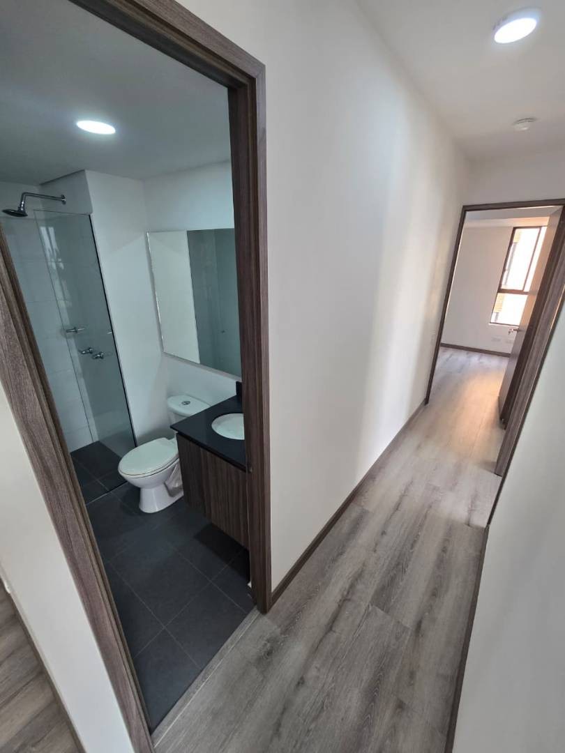 Apartamento en arriendo en Las Palmas, Medellín · foto 10 de 19