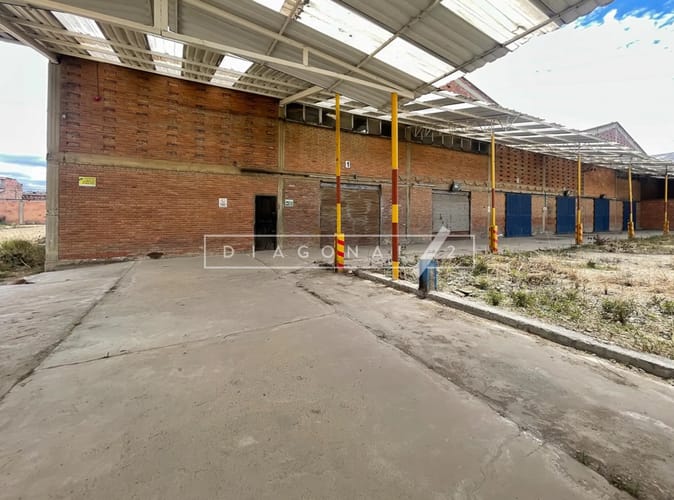 Bodega en venta en Santa Ana I Sector, Soacha · foto 5 de 10