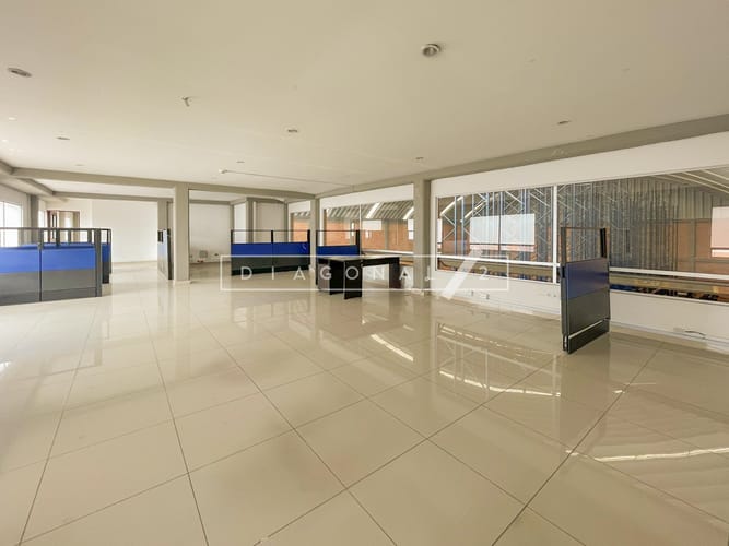 Bodega en arriendo en Canavita, Tocancipá, 1663 m² · foto 2 de 12