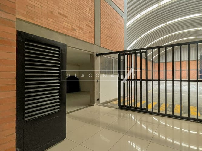 Bodega en arriendo en Canavita, Tocancipá, 1663 m² · foto 5 de 12