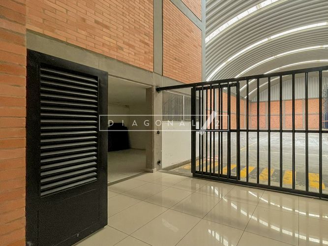 Bodega en arriendo en Canavita, Tocancipá, 1514 m² · foto 6 de 15