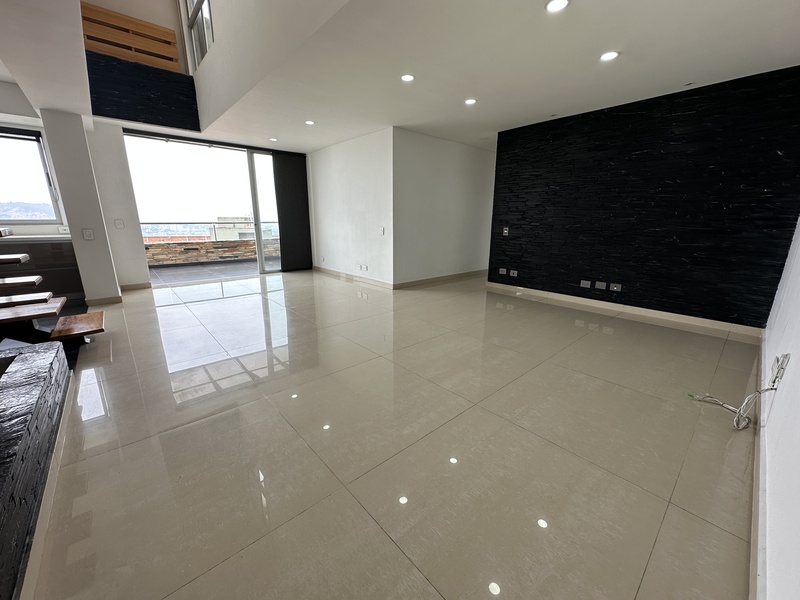 Apartamento en Arriendo en La Cuenca, Envigado en Los Almendros