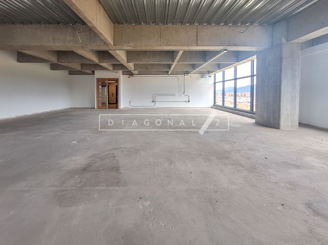 Oficina en arriendo en Fusca, Chía, 754 m² · foto 3 de 16