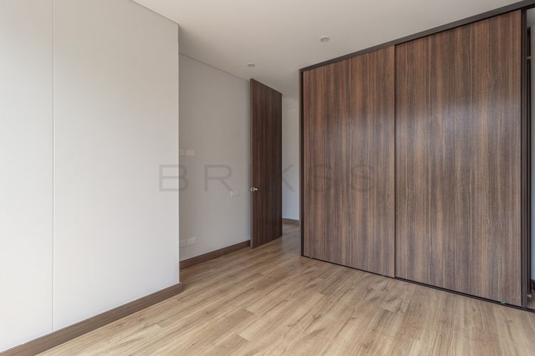 Apartamento de 3 alcobas en venta en Altos De Chozica, Bogotá, 187 m² · foto 10 de 23