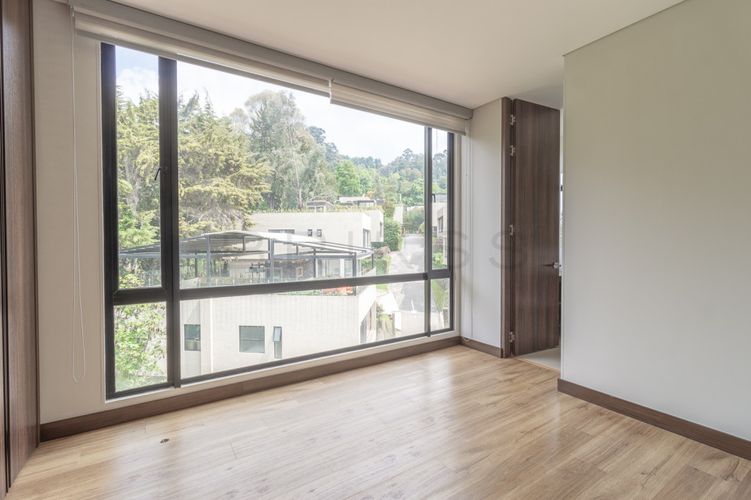 Apartamento de 3 alcobas en venta en Altos De Chozica, Bogotá, 187 m² · foto 11 de 23