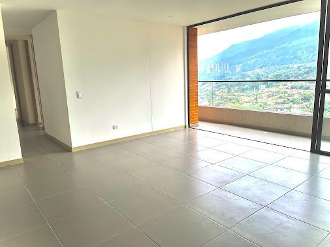 Apartamento de 3 alcobas en arriendo en Loma Del Escobero, Envigado, 100 m² · foto 20 de 24