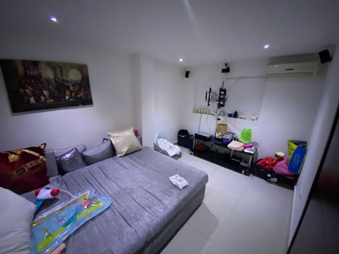 Casa de 5 alcobas en venta en Santa Teresita, Medellín, 440 m² · foto 8 de 24