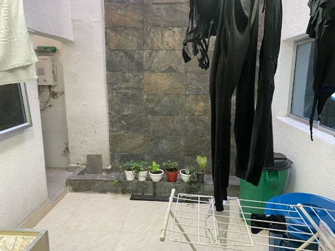 Casa de 5 alcobas en venta en Santa Teresita, Medellín, 440 m² · foto 10 de 24