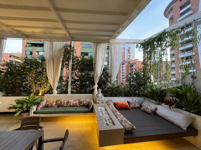 Casa de 5 alcobas en venta en Santa Teresita, Medellín, 440 m² · foto 15 de 24