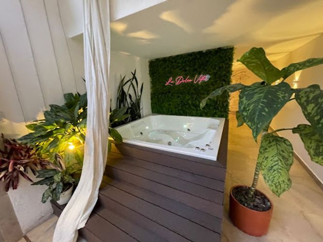 Casa de 5 alcobas en venta en Santa Teresita, Medellín, 440 m² · foto 19 de 24
