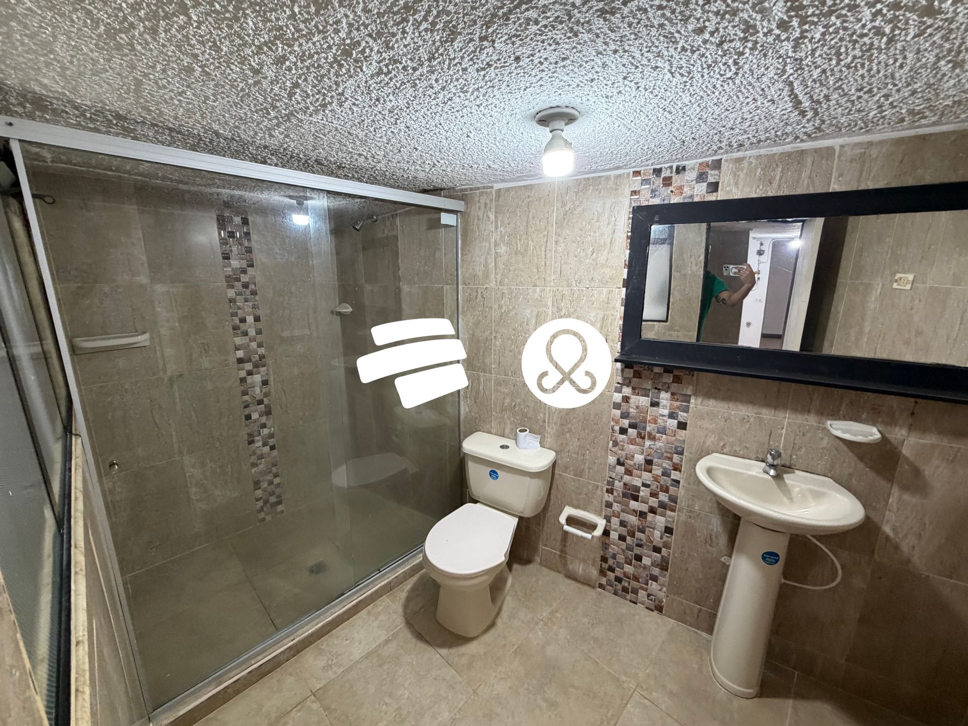 Apartamento en venta en Manrique Central, Medellín · foto 20 de 23