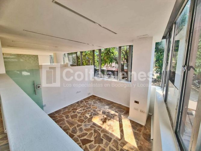 Oficina en arriendo en Estadio, Medellín, 81 m² · foto 4 de 13