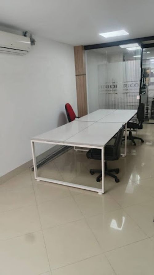 Local en arriendo en Suramericana, Medellín, 35 m² · foto 3 de 13