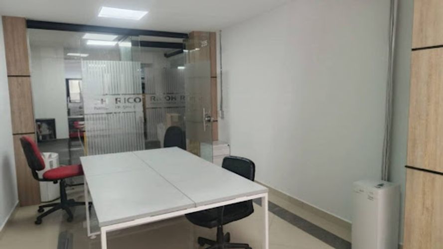 Local en arriendo en Suramericana, Medellín, 35 m² · foto 4 de 13