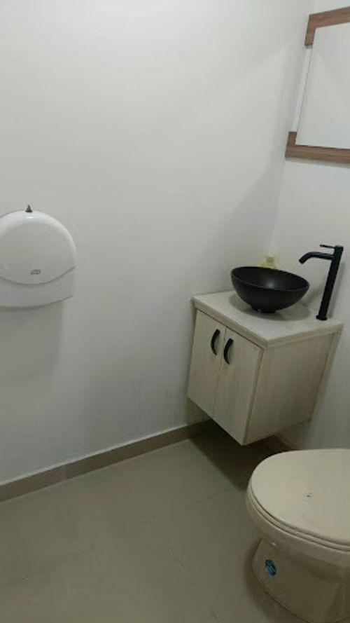 Local en arriendo en Suramericana, Medellín, 35 m² · foto 7 de 13