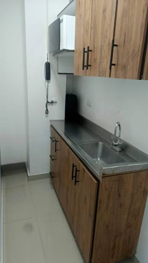 Local en arriendo en Suramericana, Medellín, 35 m² · foto 8 de 13
