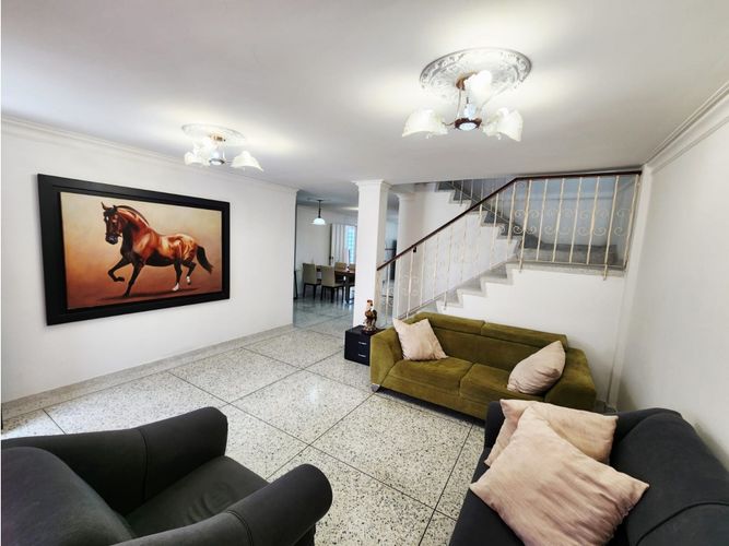 Casa de 4 alcobas en arriendo en Paraiso, Barranquilla, 200 m² · foto 2 de 18