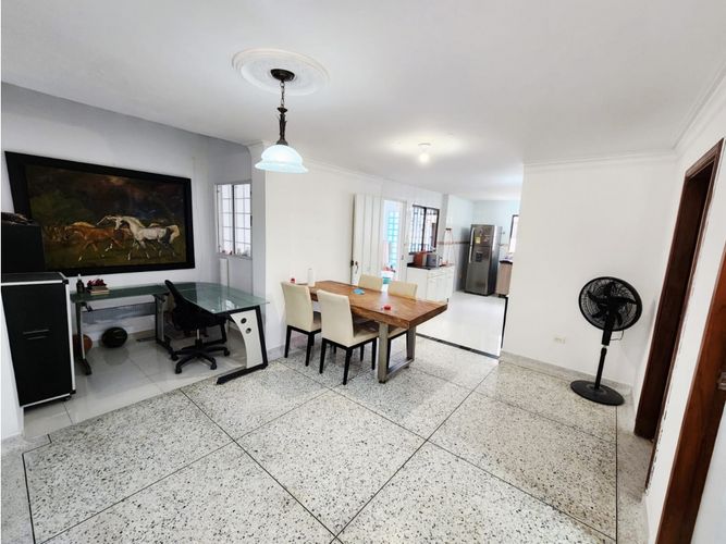 Casa de 4 alcobas en arriendo en Paraiso, Barranquilla, 200 m² · foto 3 de 18