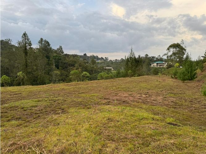 Lote en venta en Santa Elena, El Retiro, 1977 m² · foto 6 de 8