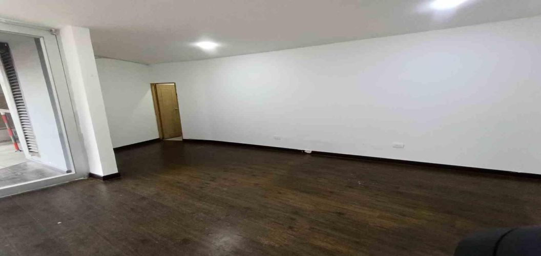 Local en venta en Los Laureles, Manizales, 30 m² · foto 3 de 20