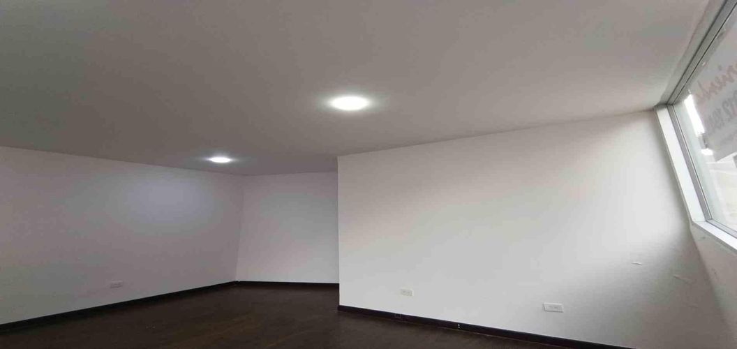 Local en venta en Los Laureles, Manizales, 30 m² · foto 13 de 20