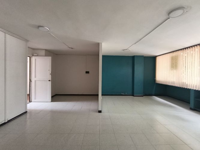 Oficina en arriendo en Laureles, Medellín, 78 m² · foto 5 de 13