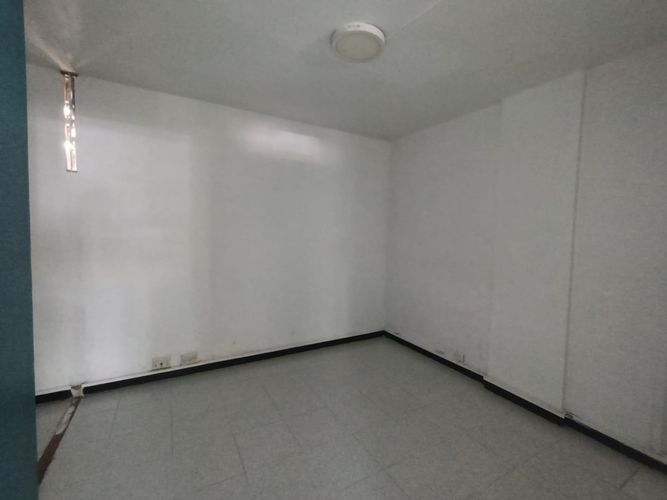 Oficina en arriendo en Laureles, Medellín, 78 m² · foto 10 de 13