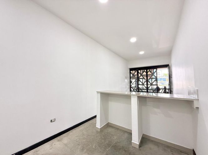 Local en arriendo en C. Comercial La 14, Terminal De Transporte, Pereira, 20 m² · foto 9 de 10