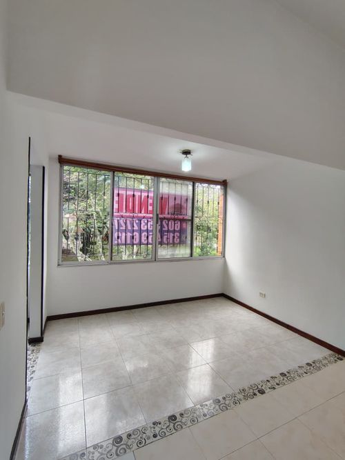 Casa de 4 alcobas en venta en Valle Del Lili, Cali, 170 m² · foto 10 de 23