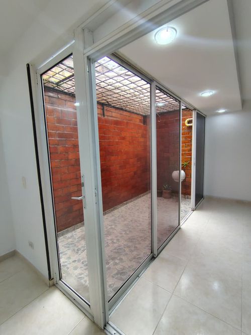 Casa de 4 alcobas en venta en Valle Del Lili, Cali, 170 m² · foto 18 de 23
