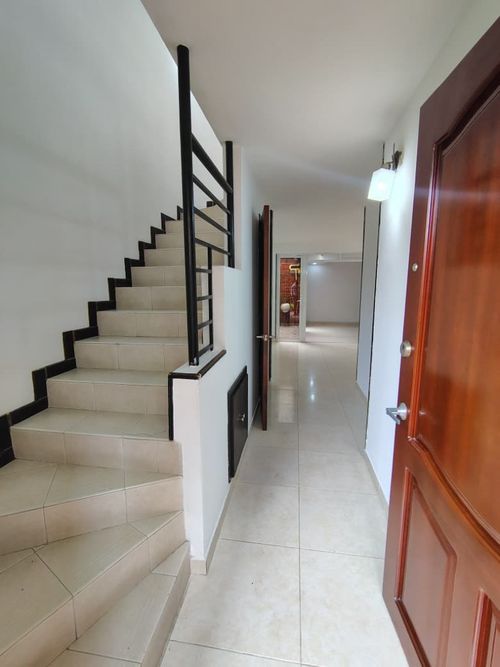 Casa de 4 alcobas en venta en Valle Del Lili, Cali, 170 m² · foto 20 de 23