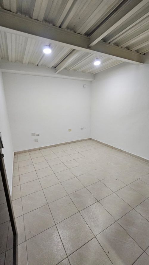 Bodega en arriendo en Abajo, Barranquilla, 810 m² · foto 8 de 12