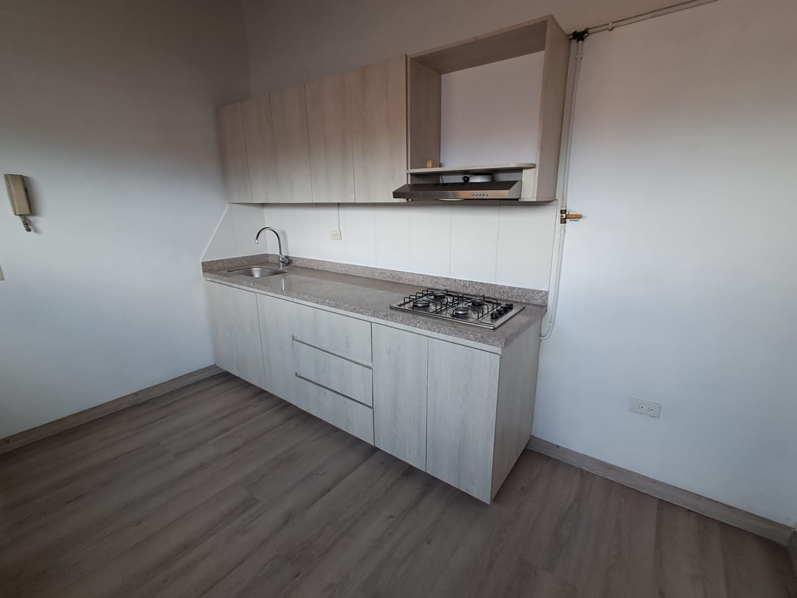 Apartamento en arriendo en Belén, Medellín · foto 13 de 17