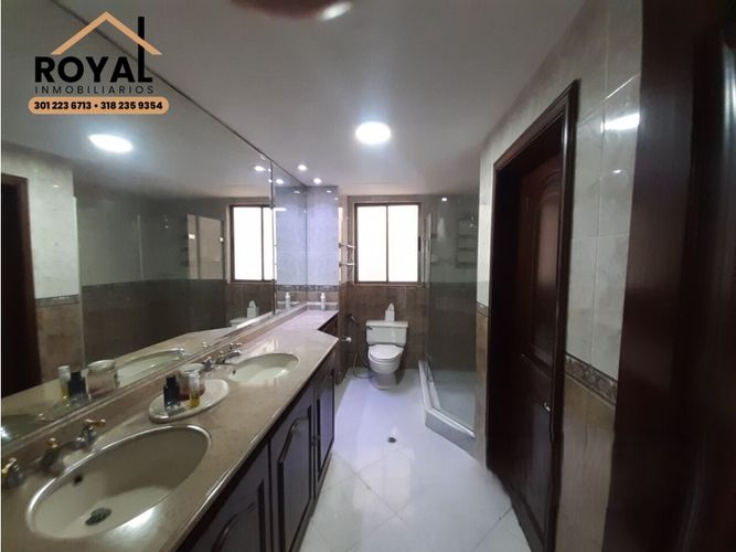 Apartamento de 3 alcobas en venta en Altos Del Prado, Barranquilla, 250 m² · foto 18 de 24