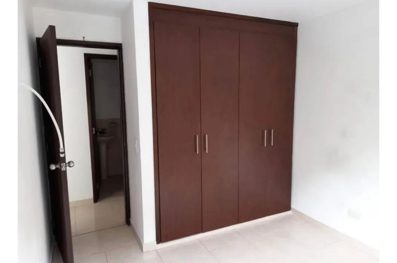 Casa en venta en La Villa, Pereira · foto 10 de 14