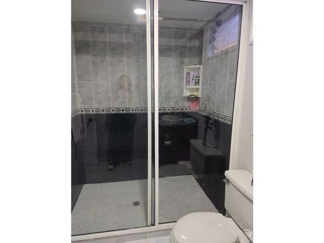 Apartaestudio en venta en Cristo Rey, Medellín, 170 m² · foto 9 de 11