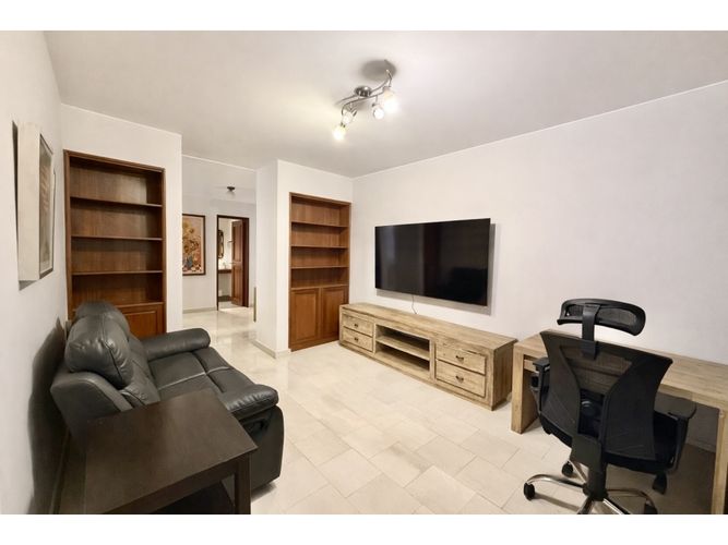 Apartamento en venta en Juanambu, Cali · foto 8 de 17