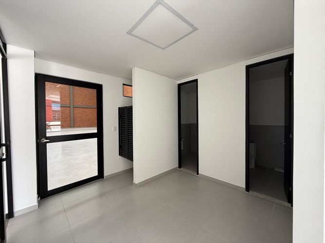 Bodega en arriendo en Vereda Portachuelo, Zipaquirá, 1050 m² · foto 9 de 21