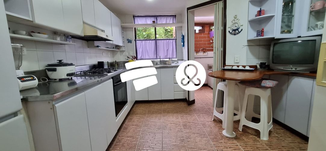 Casa de 2 alcobas en venta en Gascuña, Envigado, 215 m² · foto 6 de 23