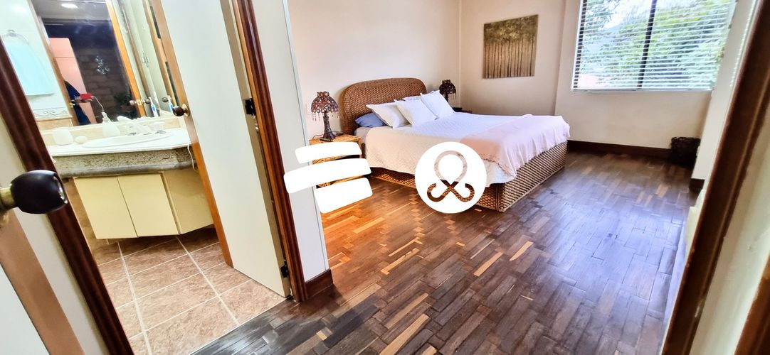 Casa de 2 alcobas en venta en Gascuña, Envigado, 215 m² · foto 12 de 23