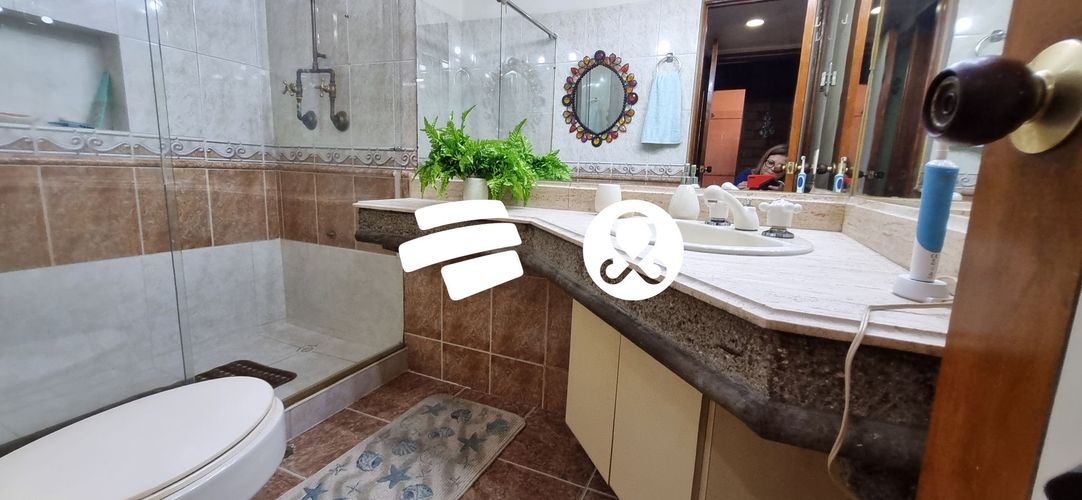 Casa de 2 alcobas en venta en Gascuña, Envigado, 215 m² · foto 14 de 23