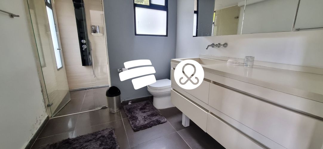 Apartamento de 4 alcobas en venta en El Poblado, Medellín, 272 m² · foto 9 de 24