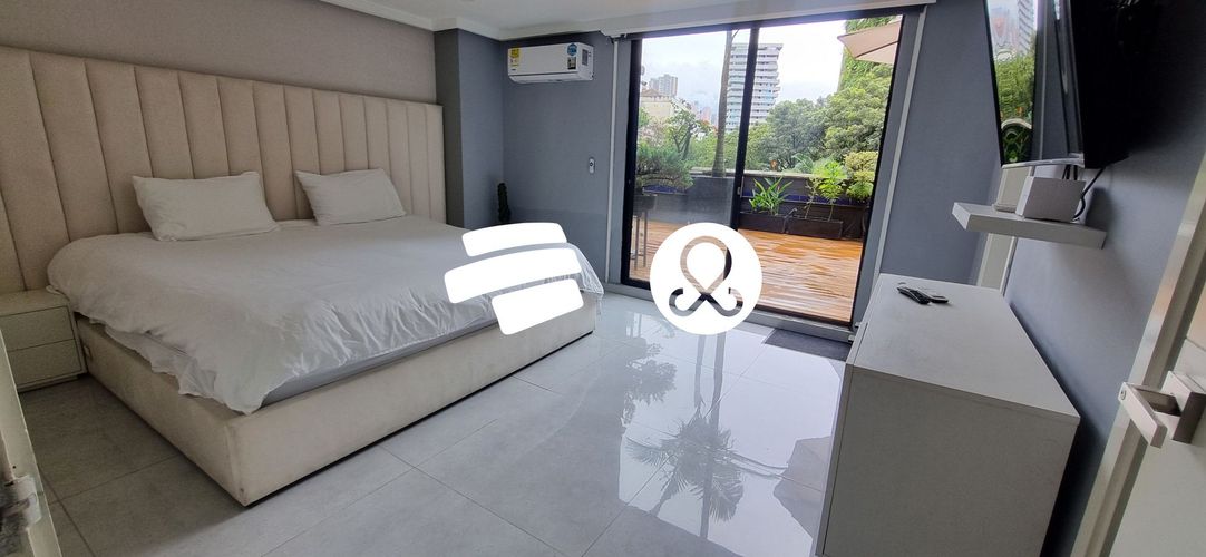 Apartamento de 4 alcobas en venta en El Poblado, Medellín, 272 m² · foto 20 de 24