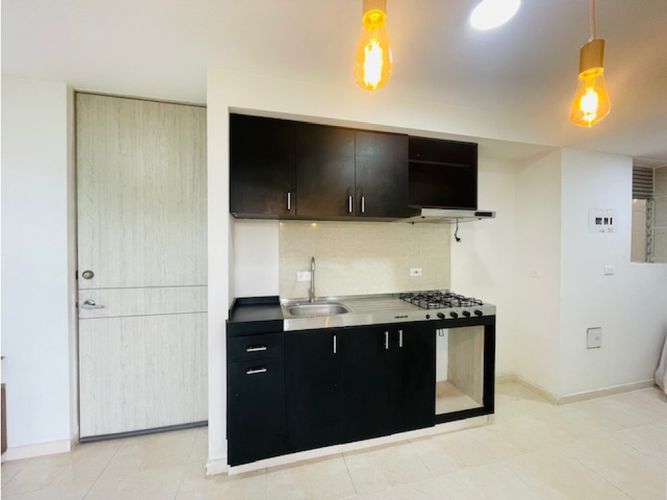 Apartamento de 2 alcobas en venta en Aguacatal, Cali, 58 m² · foto 2 de 20