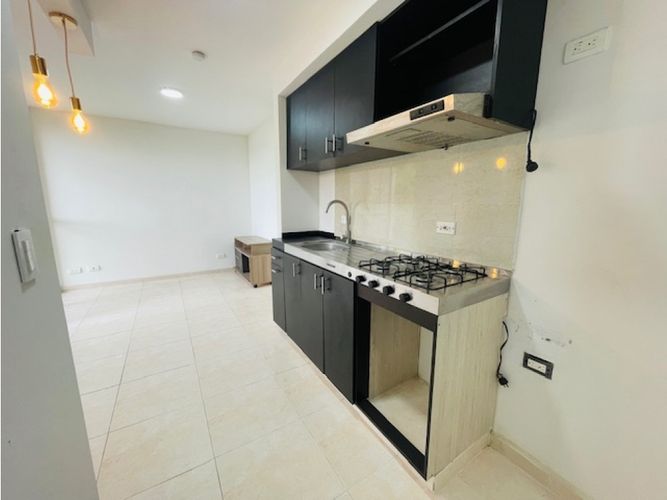 Apartamento de 2 alcobas en venta en Aguacatal, Cali, 58 m² · foto 3 de 20