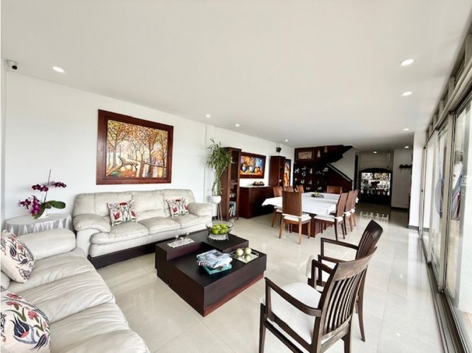 Casa de 4 alcobas en venta en Pilas De Dapa, Cali, 312 m² · foto 3 de 23