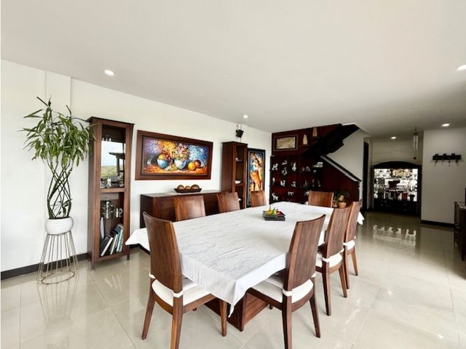 Casa de 4 alcobas en venta en Pilas De Dapa, Cali, 312 m² · foto 4 de 23