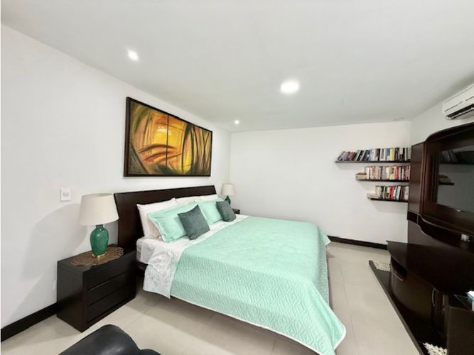 Casa de 4 alcobas en venta en Pilas De Dapa, Cali, 312 m² · foto 14 de 23