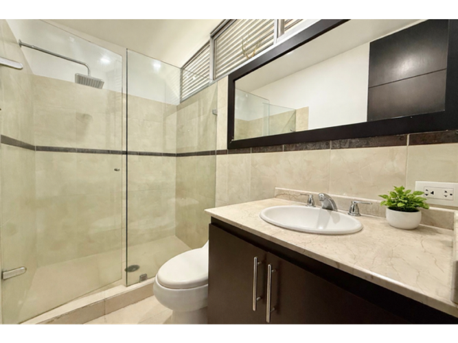 Casa de 4 alcobas en venta en Pilas De Dapa, Cali, 312 m² · foto 16 de 23